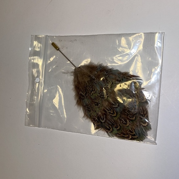 Vintage Blue and Brown Feather Hat / Scarf Pin - Picture 6 of 6